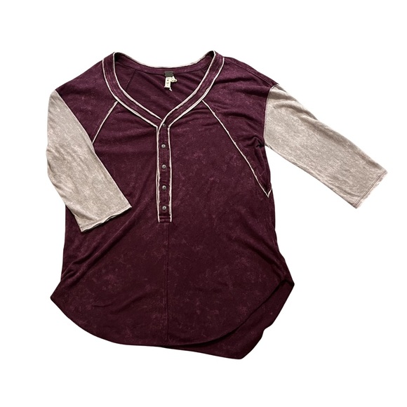 We The Free Tops - We The Free Medium Women’s Burgundy Henley Baseball Tee with 3/4 Sleeves, Linen